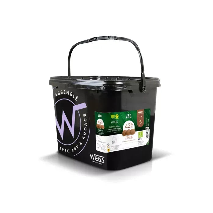 Vao bio 42% - Chocolat au lait végétal de couverture 5 kg / 11.02 lbs - Weiss - Chocolat - 883086 - La Guilde Culinaire