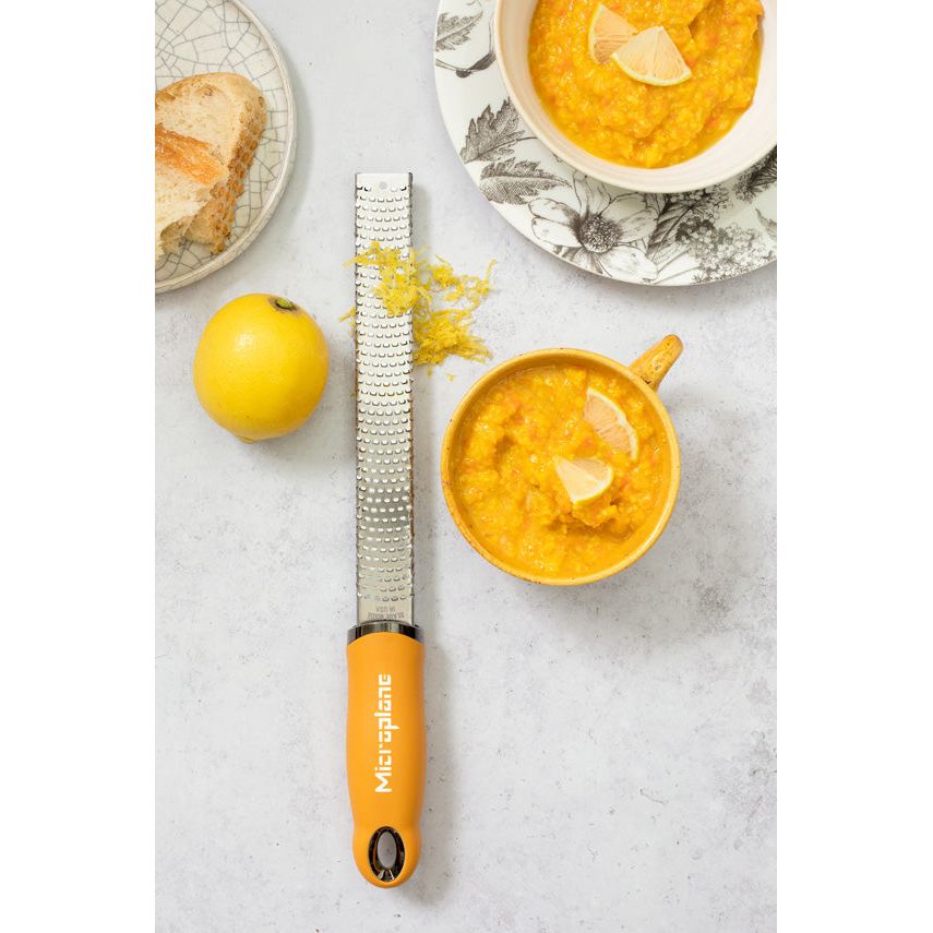 Zesteur-Râpe - Série Premium (Jaune moutarde), Microplane - Microplane - Râpe et zesteur - - La Guilde Culinaire