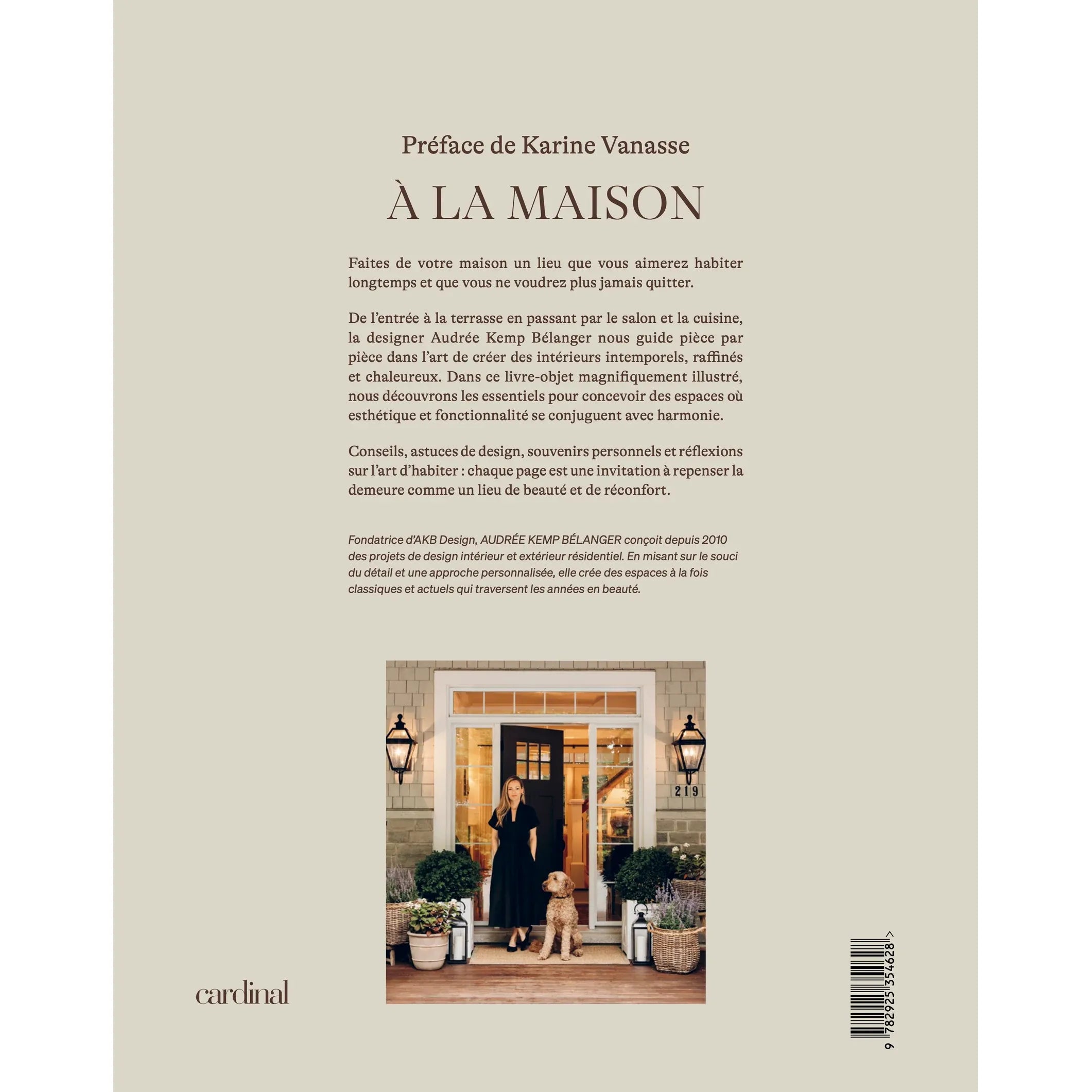 À la maison : Intérieurs intemporels et élégants - Cardinal Ed. - Livre de cuisine - - La Guilde Culinaire