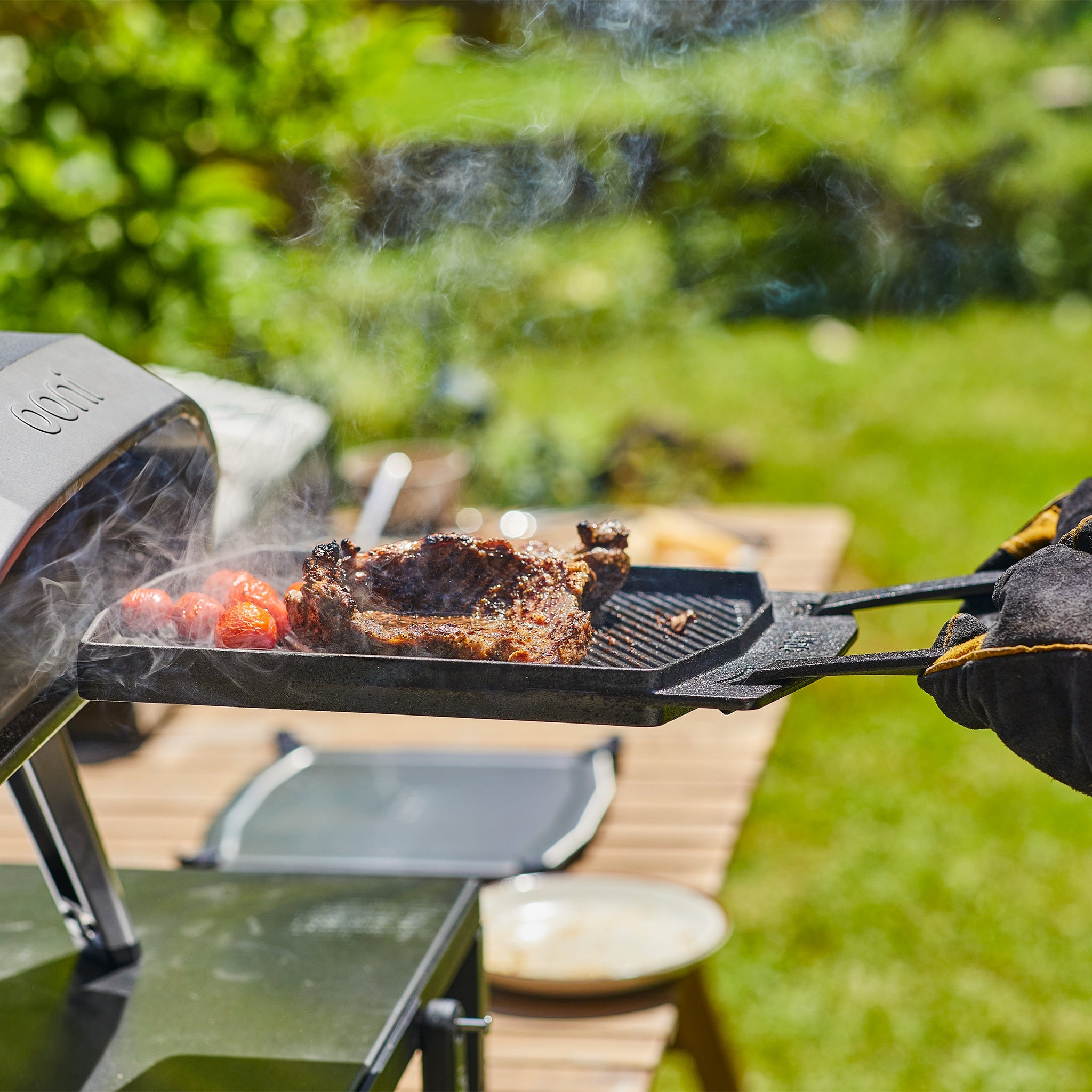 Poêle à griller en fonte double face, planche inox Ooni - Ooni - Poêle en fonte - - La Guilde Culinaire