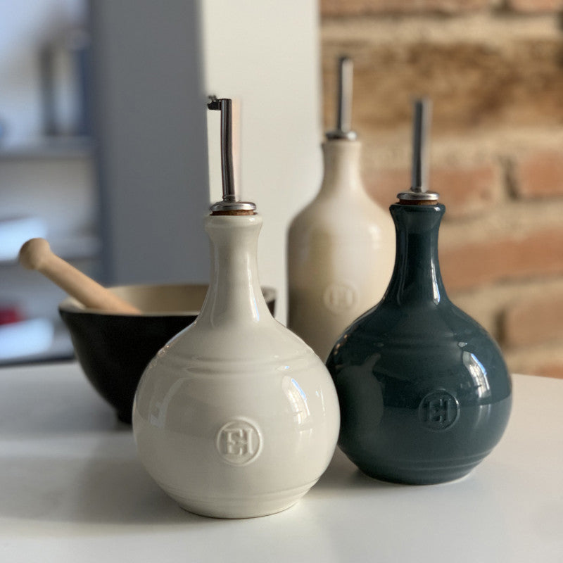 Ballon à Vinaigre - Emile Henry - Emile Henry - Bouteille pour l'huile et vinaigre - - La Guilde Culinaire