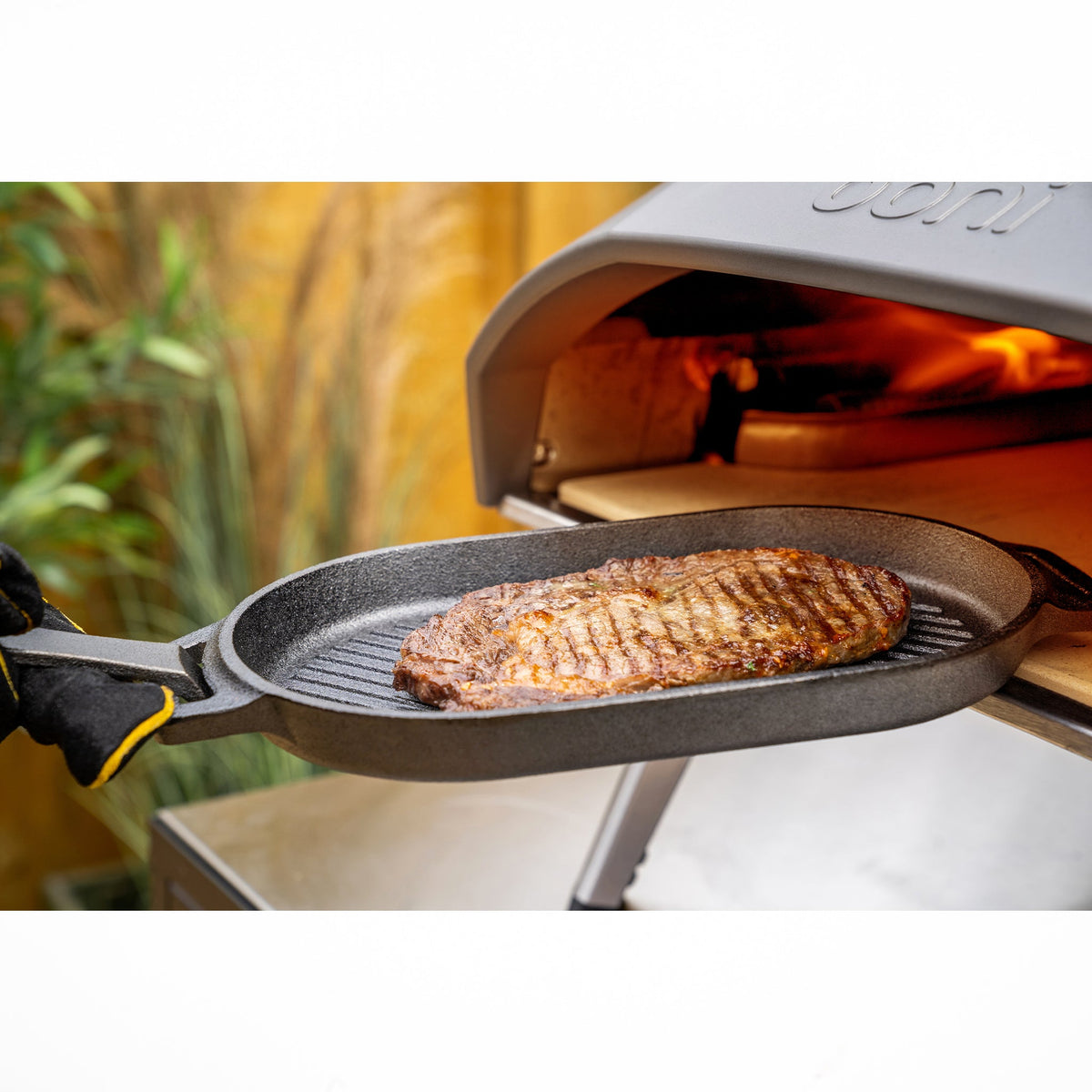 Poêle en fonte ovale à griller Ooni - Ooni - Poêle en fonte - - La Guilde Culinaire