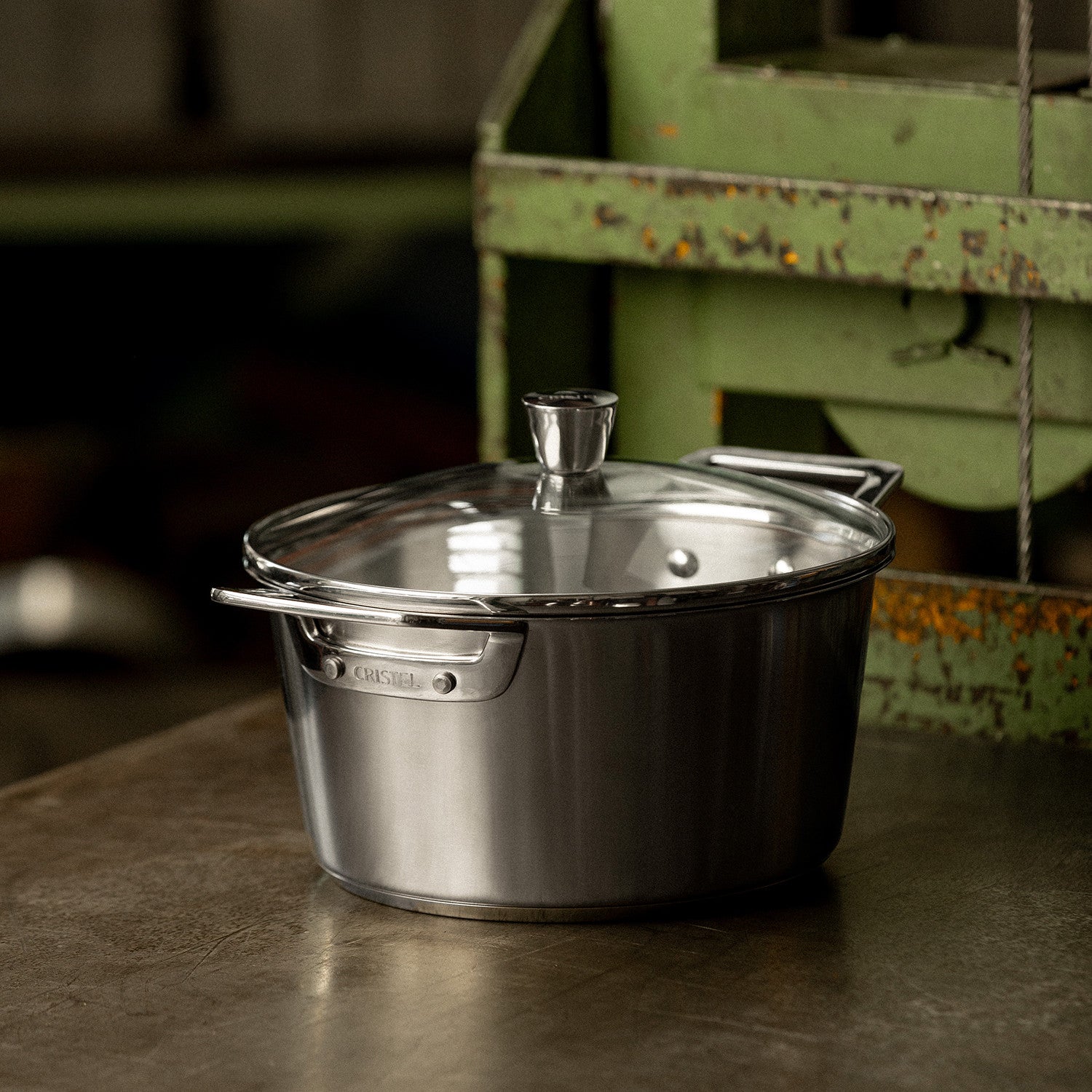 Couvercle en verre bombé bouton inox Cristel - Collection 1826 - Cristel - Couvercle pour poêle et casseroles - - La Guilde Culinaire