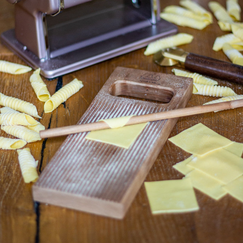 Planche à gnocchi Rigagnocchi avec tige pour garganelli - Marcato Design - Planche à Gnocchi - - La Guilde Culinaire