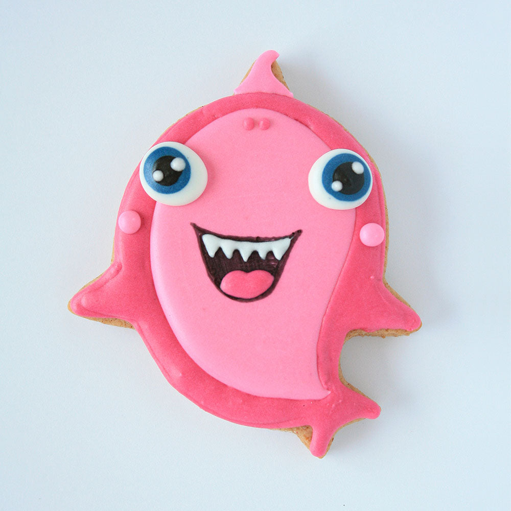 Emporte-pièce Petit Requin 3.25" x 3.75" - Ann Clark Cookie Cutters - Emporte-pièce - - La Guilde Culinaire