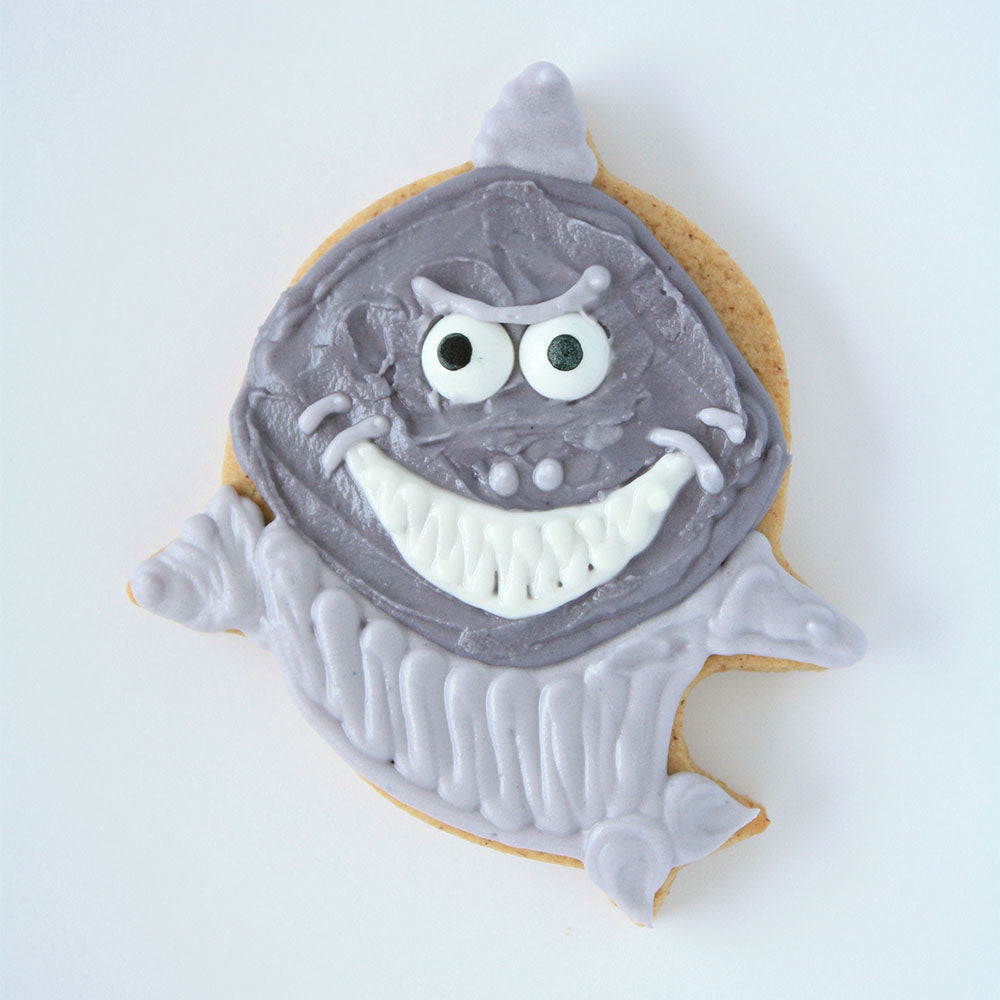 Emporte-pièce Petit Requin 3.25" x 3.75" - Ann Clark Cookie Cutters - Emporte-pièce - - La Guilde Culinaire