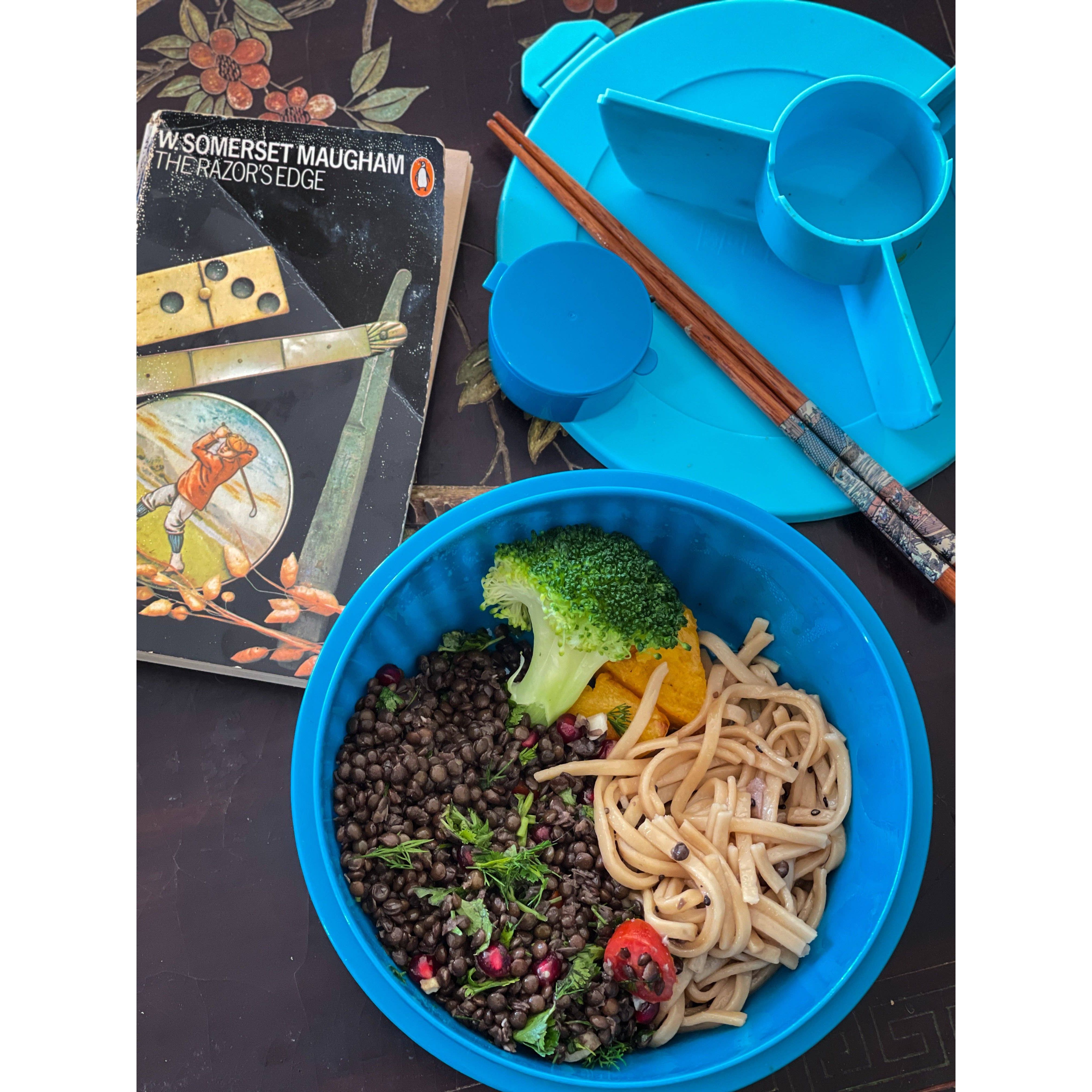 Yumbox Bol Poke avec séparateur 3 parties - Bleu lagon - Yumbox - Boîte à repas - - La Guilde Culinaire