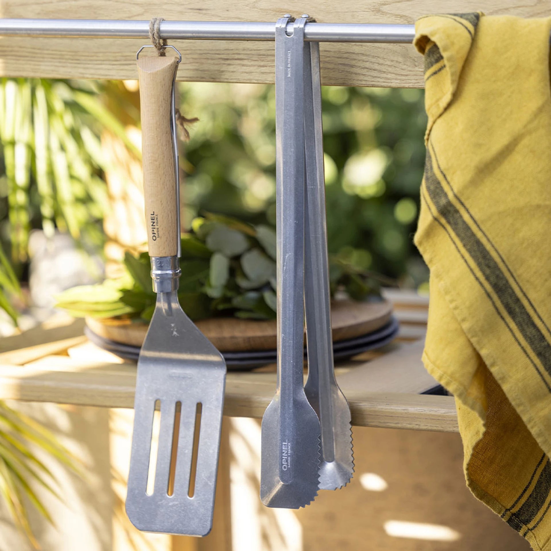 Set Barbecue - Opinel    - Opinel - Accessoire pour BBQ -  - La Guilde Culinaire