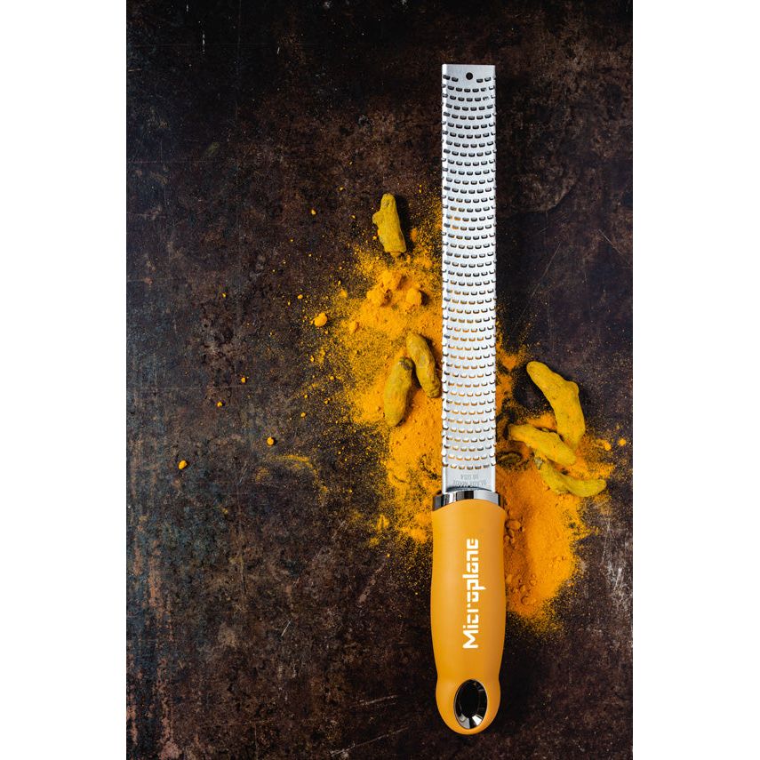 Zesteur-Râpe - Série Premium (Jaune moutarde), Microplane    - Microplane - Râpe et zesteur -  - La Guilde Culinaire
