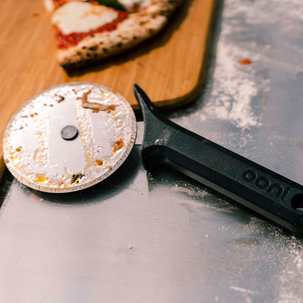 Roulette à pizza Ooni    - Ooni - Roulette à pizza -  - La Guilde Culinaire