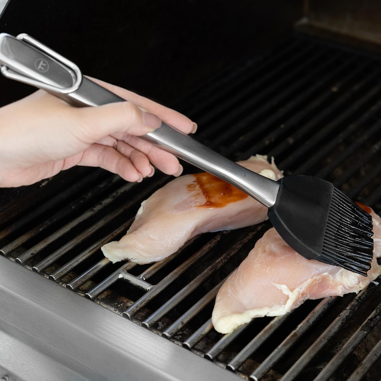 Ensemble d'outils en bambou à motif tigré, 4 pièces    - Outset - Accessoire pour BBQ -  - La Guilde Culinaire