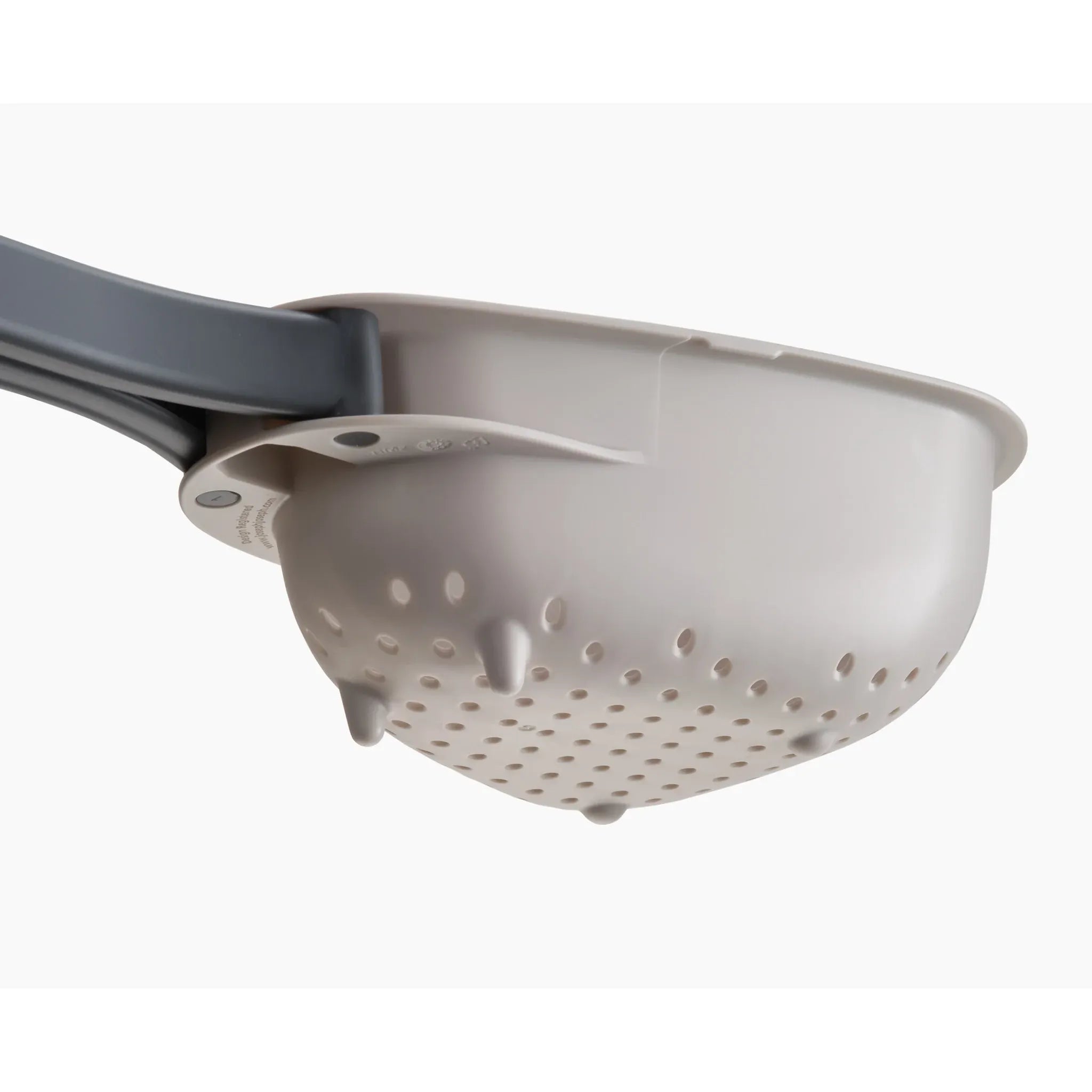 Mini passoire blanche Droplet avec poignée pliable - Joseph Joseph - Passoire et écumoire - - La Guilde Culinaire