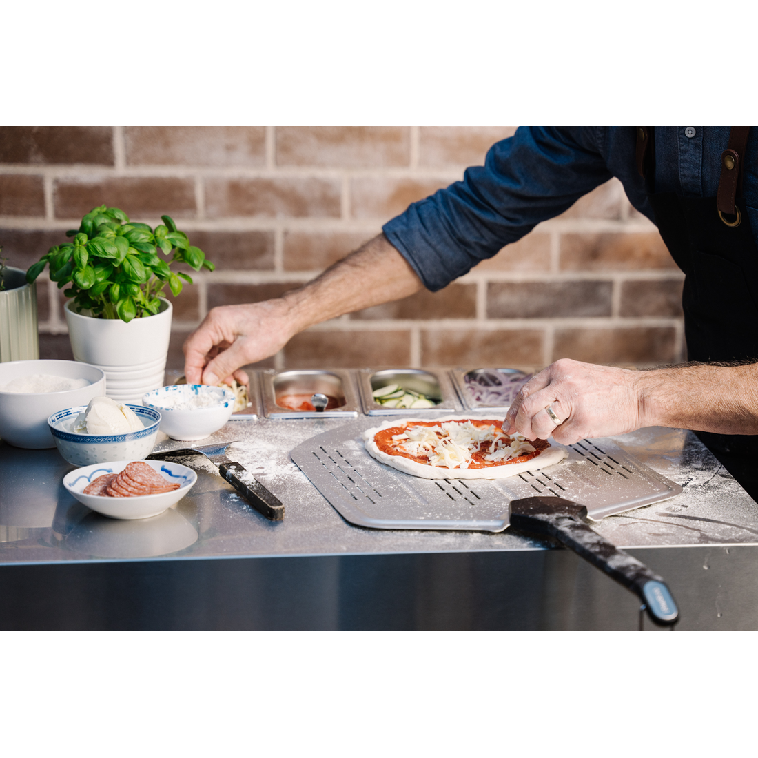 Poste de travail à pizza - Everdure    - Everdure - Poste de travail -  - La Guilde Culinaire