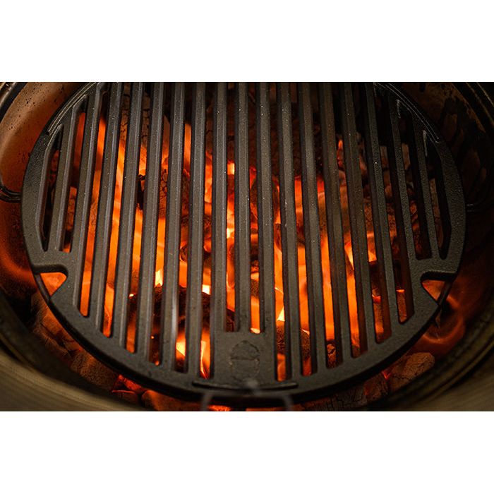 Plaque de cuisson en fonte pour Joe Jr, Classic Joe et Konnected Joe - KamadoJoe    - Kamado Joe - Grille pour BBQ -  - La Guilde Culinaire