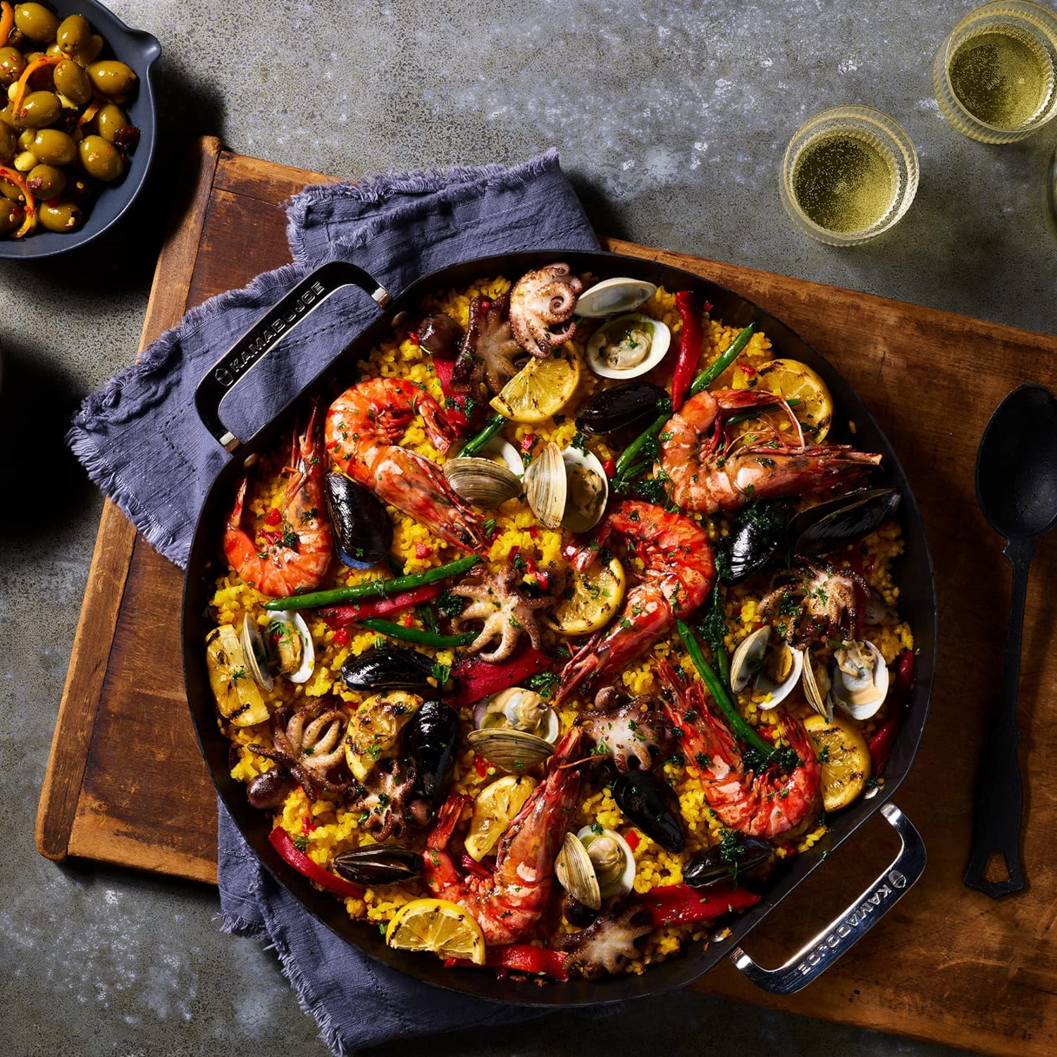 Poêle à paella Karbon Steel - KamadoJoe    - Kamado Joe - Poêle -  - La Guilde Culinaire