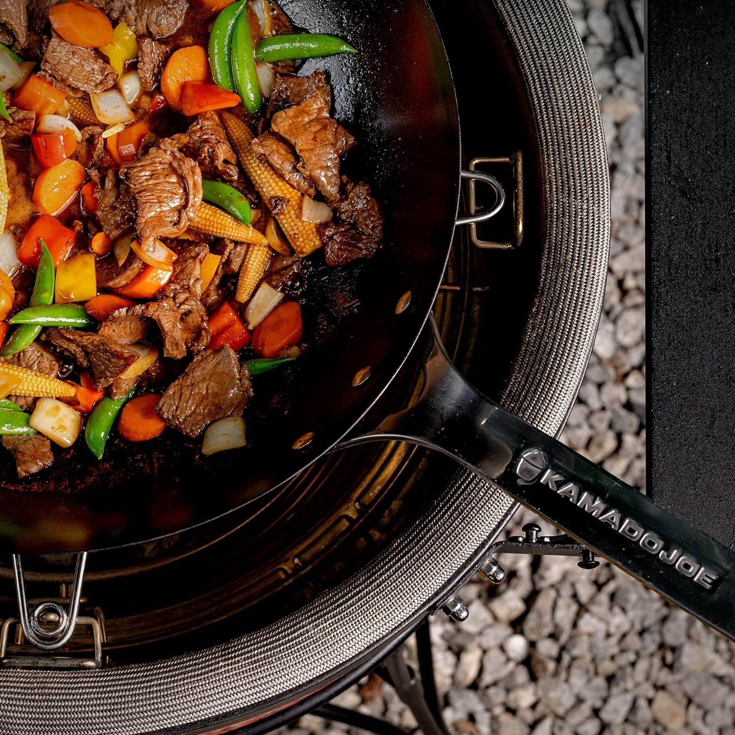 Wok en acier ordinaire Karbon Steel - KamadoJoe    - Kamado Joe - Wok -  - La Guilde Culinaire