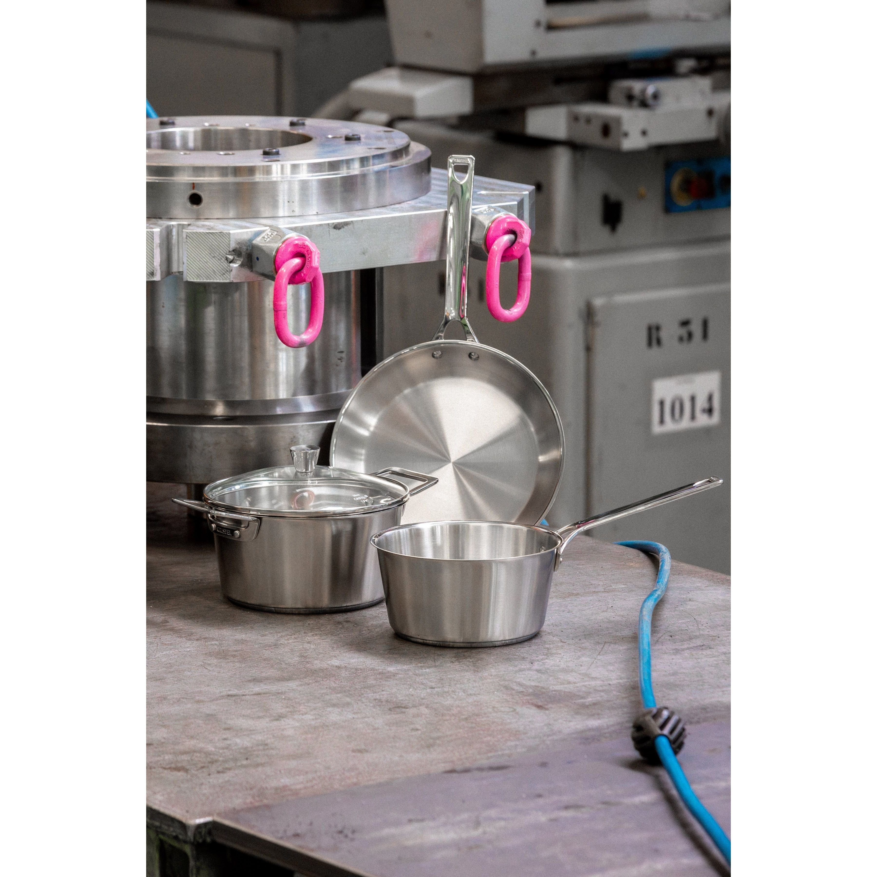 Ensemble de 8 pièces en acier inoxydable Cristel - Collection 1826    - Cristel - Casserole -  - La Guilde Culinaire