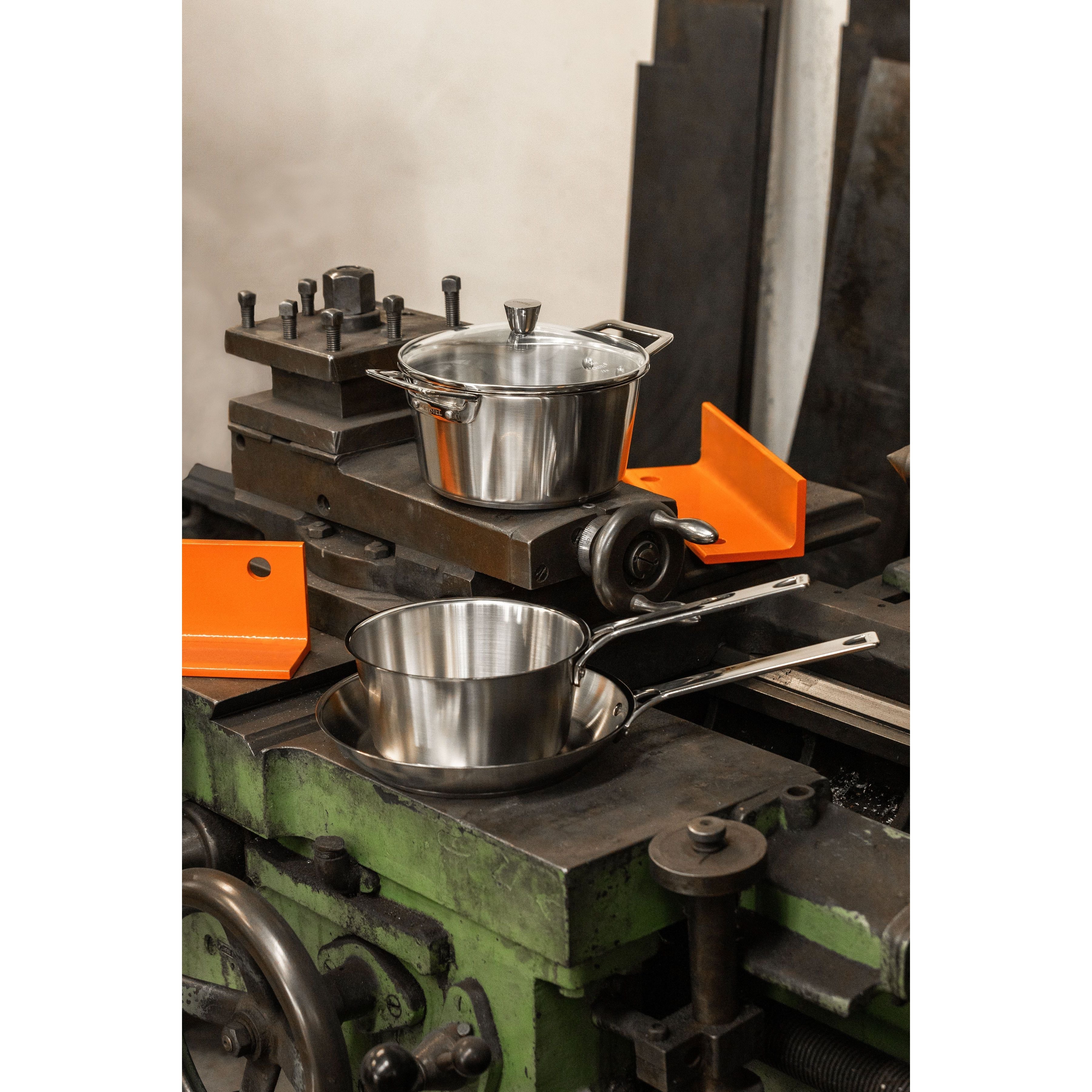 Ensemble de 8 pièces en acier inoxydable Cristel - Collection 1826    - Cristel - Casserole -  - La Guilde Culinaire