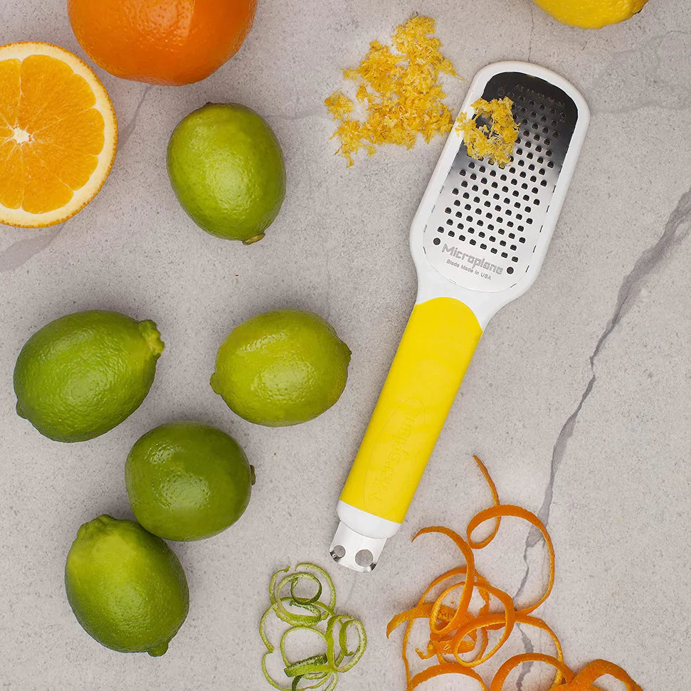 Multi-zesteur-Râpe - Ultimate (Jaune)    - Microplane - Râpe et zesteur -  - La Guilde Culinaire