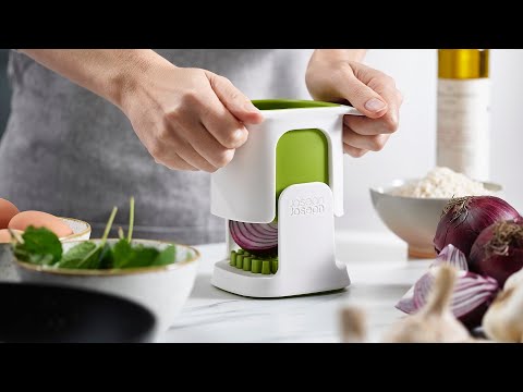 ChopCup Hachoir à légumes - Joseph Joseph - Hachoir - - La Guilde Culinaire