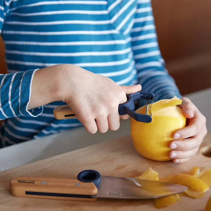 Opinel - Coffret Le Petit Chef (couteau+protège doigt+éplucheur) - bleu    - Opinel - Couteau pour enfant -  - La Guilde Culinaire