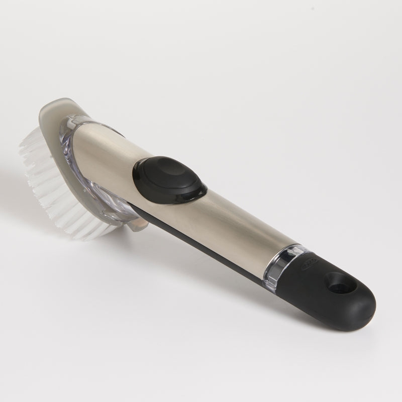 Brosse de cuisine distributrice de savon SteeL    - OXO - Brosse de nettoyage -  - La Guilde Culinaire