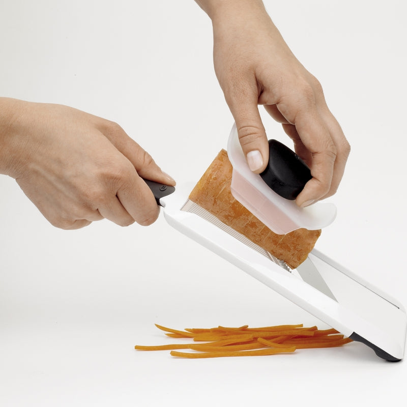 Mandoline manuelle    - OXO - Mandoline -  - La Guilde Culinaire