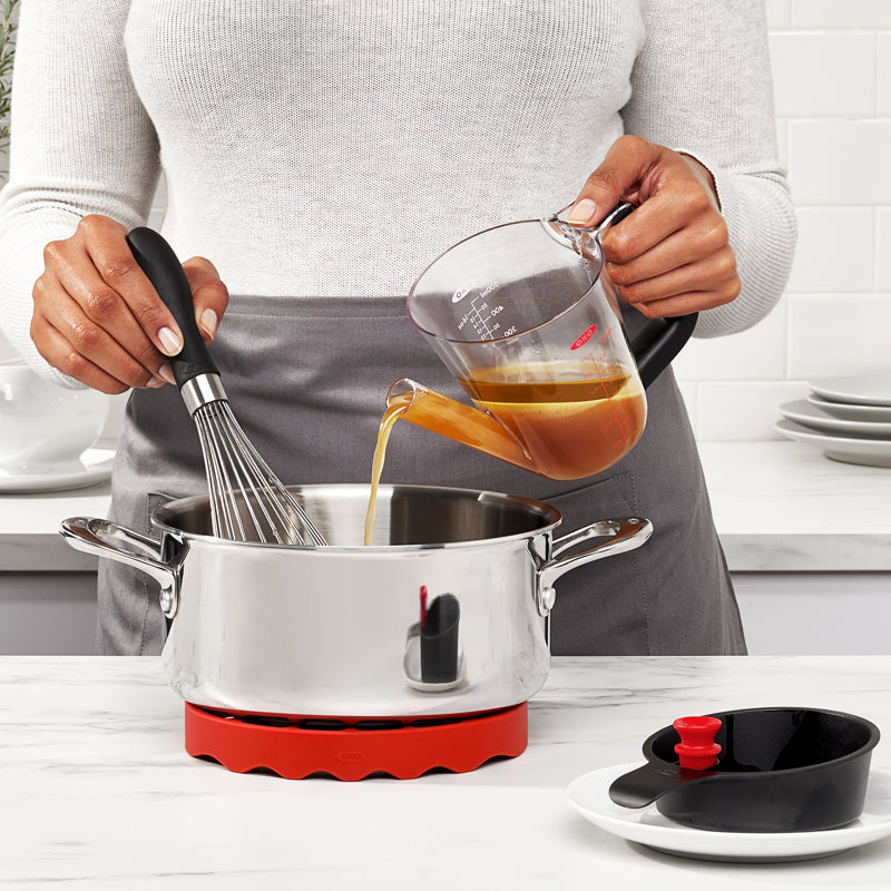 Saucière à dégraisser de 2 tasses    - OXO - Accessoire -  - La Guilde Culinaire
