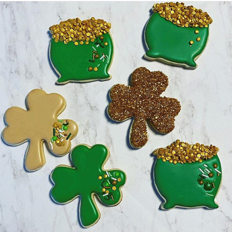 Emporte-pièce Pot d'or, Chaudron de sorcière 3 1/2"    - Ann Clark Cookie Cutters - Emporte-pièce -  - La Guilde Culinaire