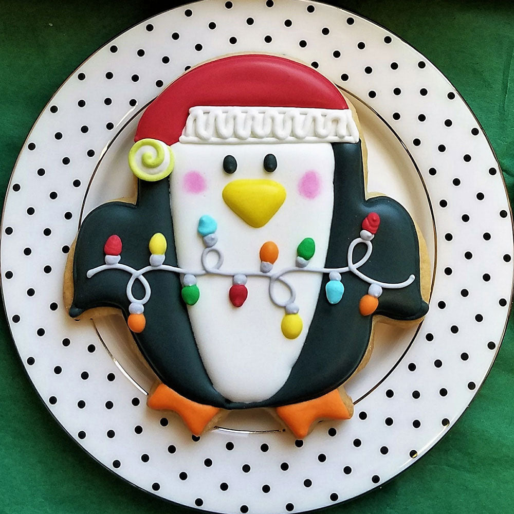 Emporte-pièce Pingouin mignon 4" x 3 3/4"    - Ann Clark Cookie Cutters - Emporte-pièce -  - La Guilde Culinaire