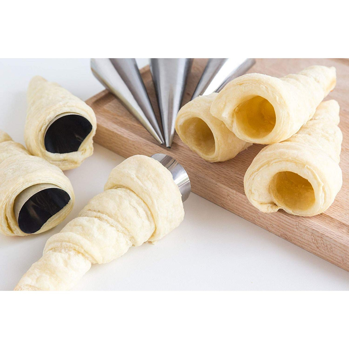 Moules pour cornets à la crème (6 pièces)    - Fox Run - Moule pour cornets -  - La Guilde Culinaire
