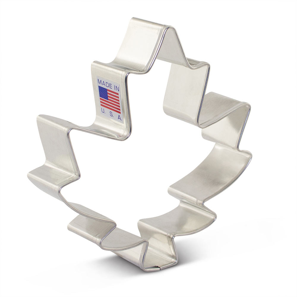 Emporte-pièce Feuille d'érable 3 3/4    - Ann Clark Cookie Cutters - Emporte-pièce -  - La Guilde Culinaire