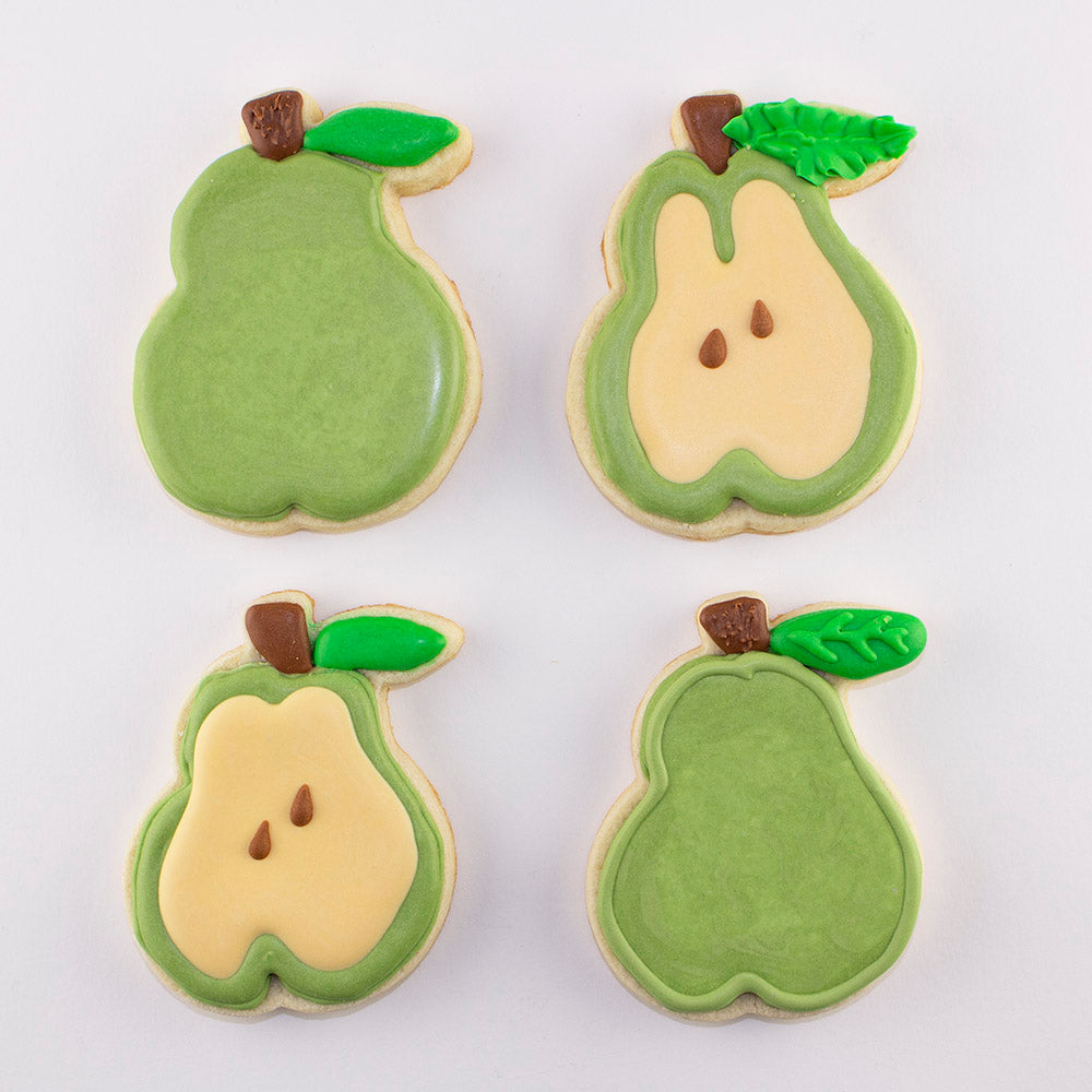 Emporte-pièce Poire 3,75" x 2,75"    - Ann Clark Cookie Cutters - Emporte-pièce -  - La Guilde Culinaire