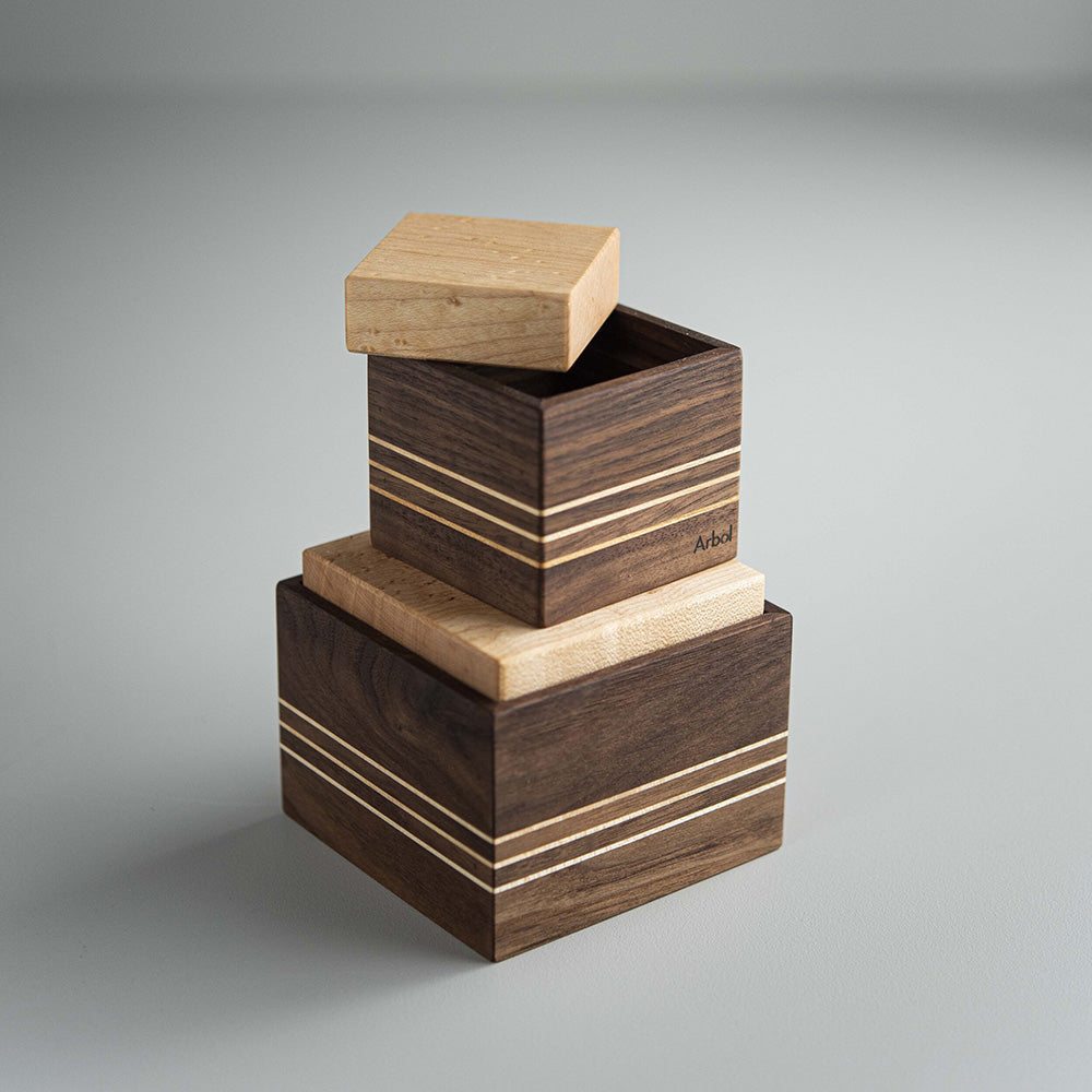 Main de sel noyer/érable grande    - Arbol - Main de sel -  - La Guilde Culinaire