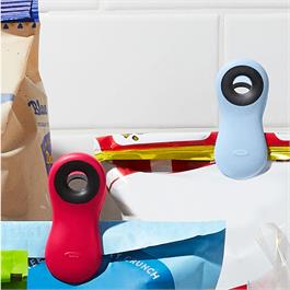 Ensemble de 4 pinces magnétiques multi usages    - OXO - Accessoire -  - La Guilde Culinaire