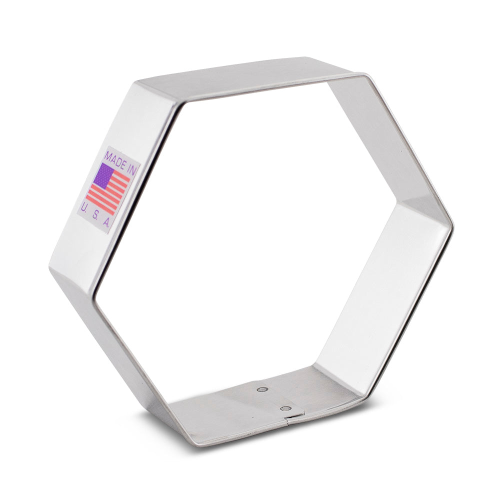 Emporte-pièce hexagonal 3"x3 1/2"    - Ann Clark Cookie Cutters - Emporte-pièce -  - La Guilde Culinaire