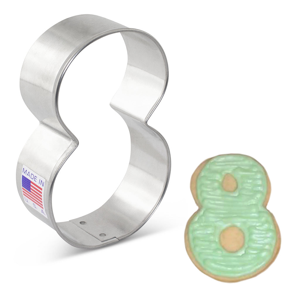 Emporte-pièce Chiffre 8 - 3 1/4" x 2 1/8"    - Ann Clark Cookie Cutters - Emporte-pièce -  - La Guilde Culinaire