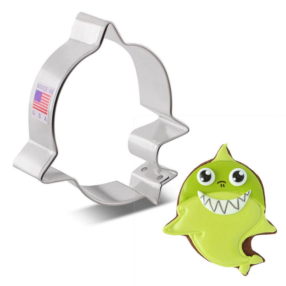 Emporte-pièce Petit Requin 3.25" x 3.75"    - Ann Clark Cookie Cutters - Emporte-pièce -  - La Guilde Culinaire