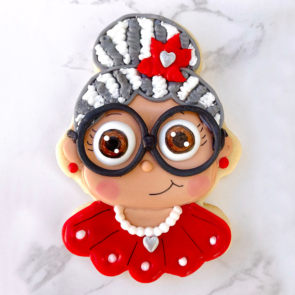 Emporte-pièce Mme Noël 4" par Flour Box Bakery 4" x 3"    - Ann Clark Cookie Cutters - Emporte-pièce -  - La Guilde Culinaire