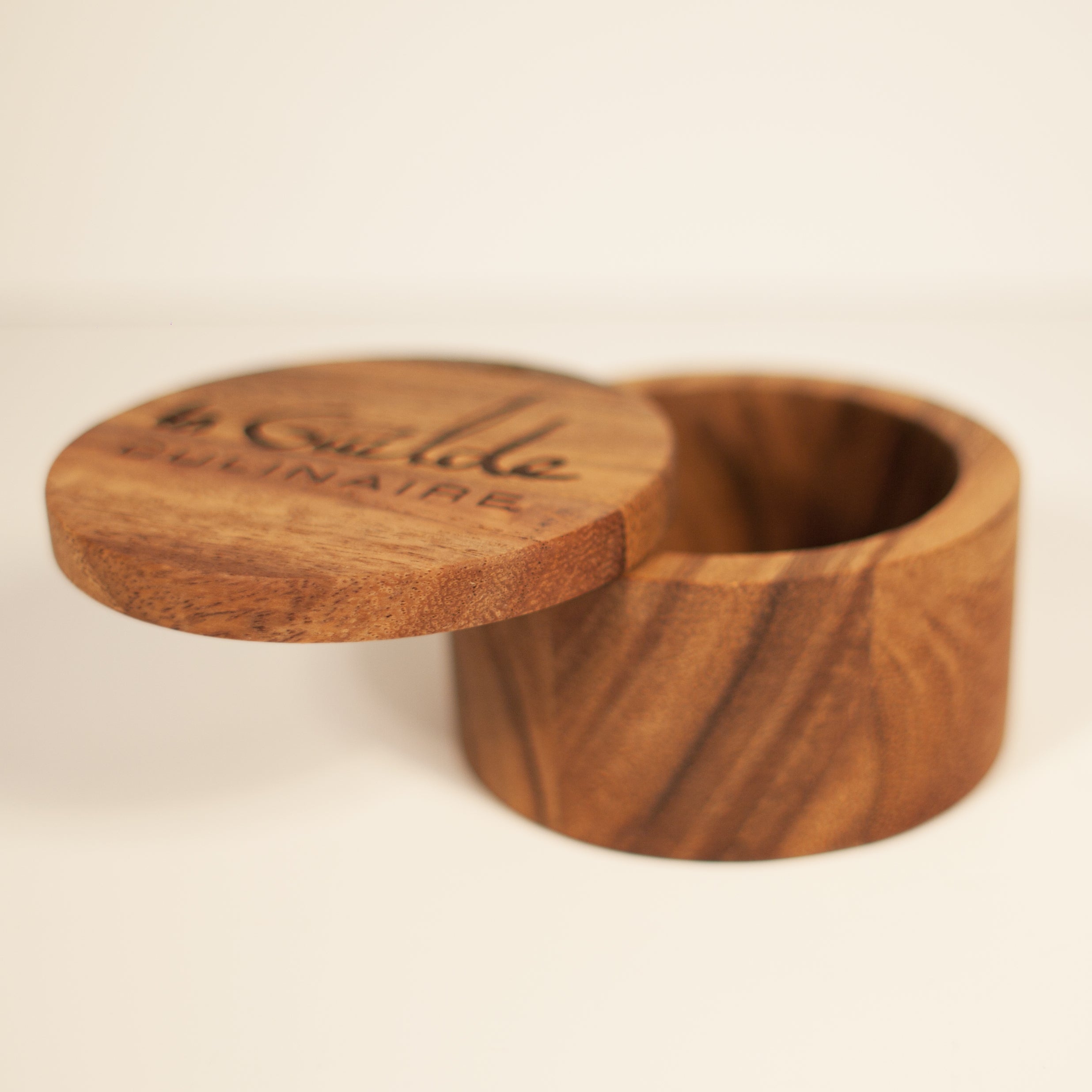 Main de sel La Guilde Culinaire en Acacia    - Ironwood - Main de sel -  - La Guilde Culinaire