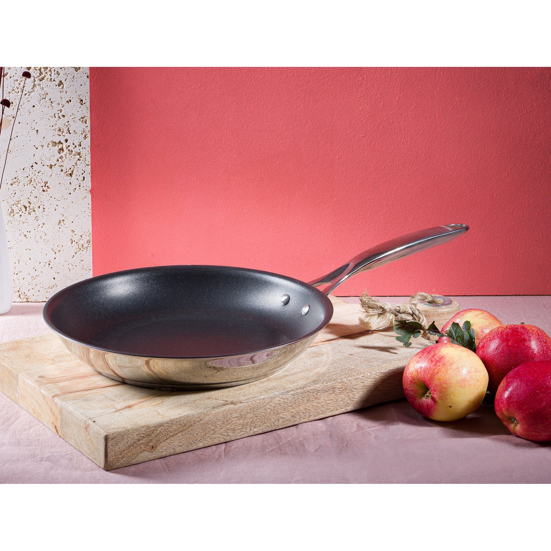 Poêle Inox antiadhésive - CASTEL'PRO    - Cristel - Poêle -  - La Guilde Culinaire